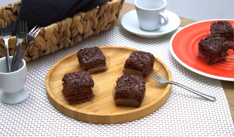 Bolo gelado de brigadeiro